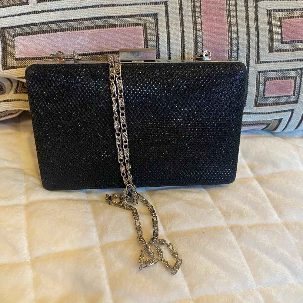 Elegant Black Chain Clutch